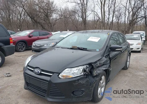 2013 Ford Focus Se z USA, uszkodzony, nr VIN 1FADP3K2XDL183205